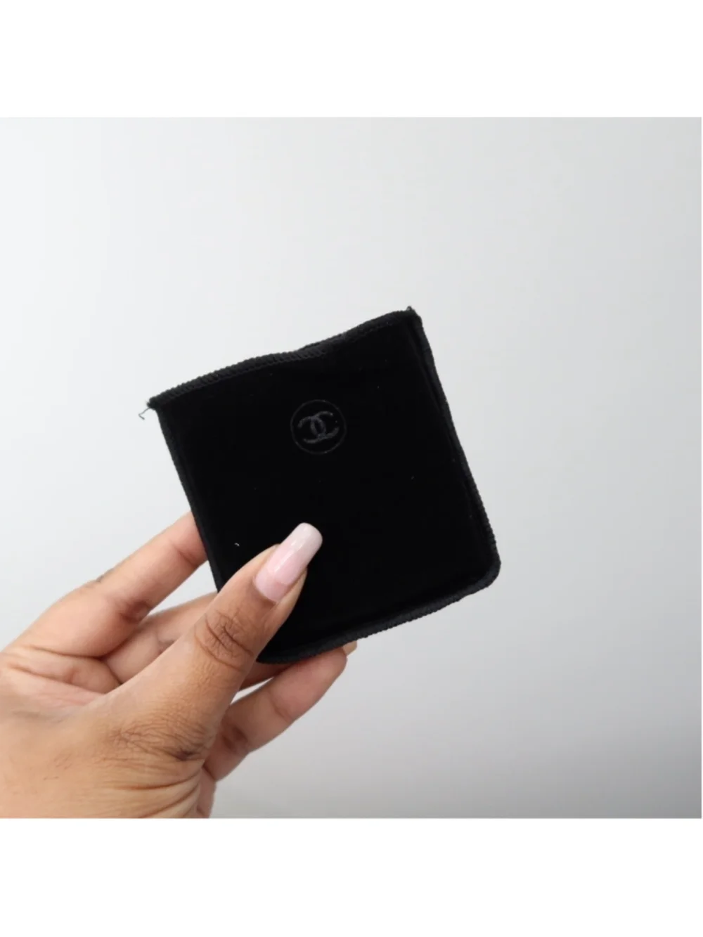 Chanel Double Mirror – Limited Edition Pink with Velvet Pouch - Picture 5 of 5